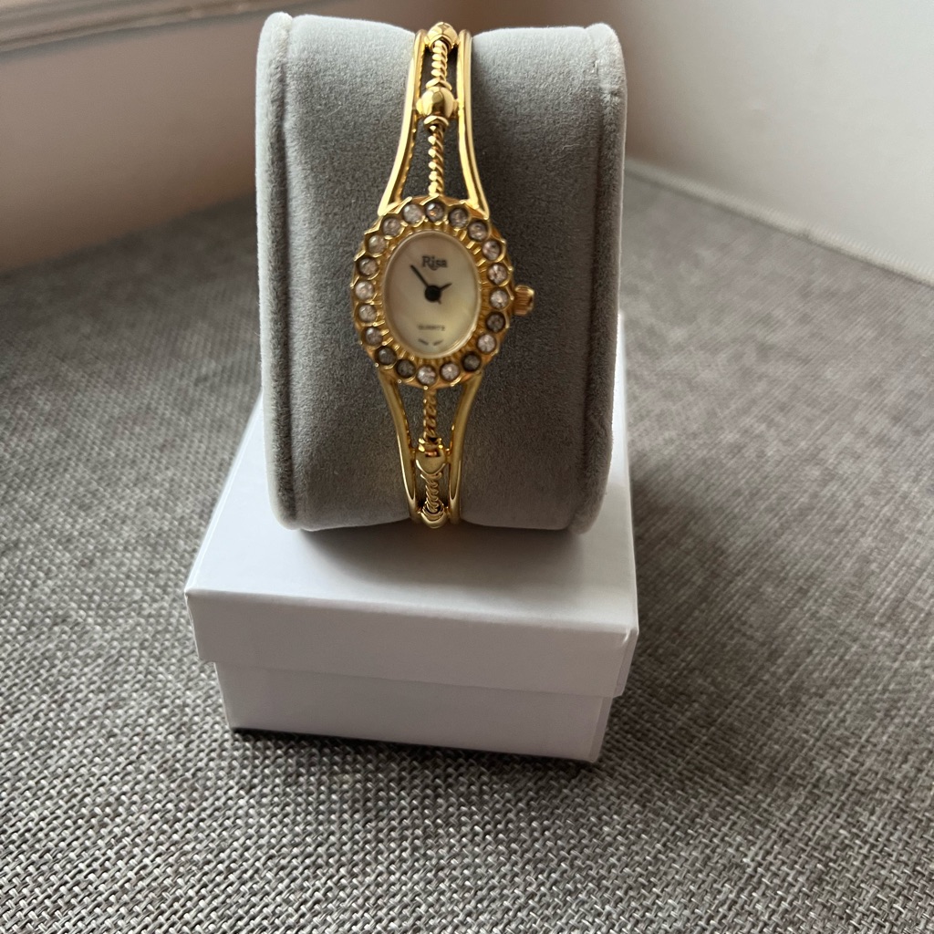 Ladies Watch Risa